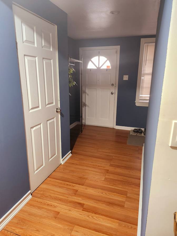 J's room