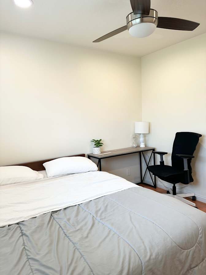 Khanh's room