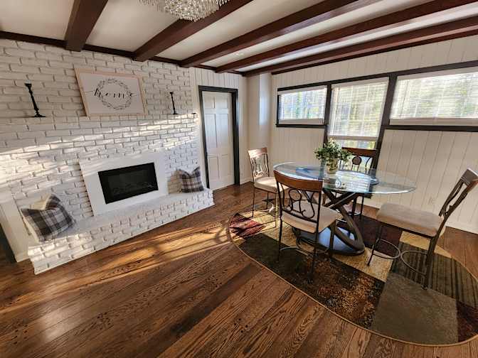 CL&C Property Management and Consulting's room