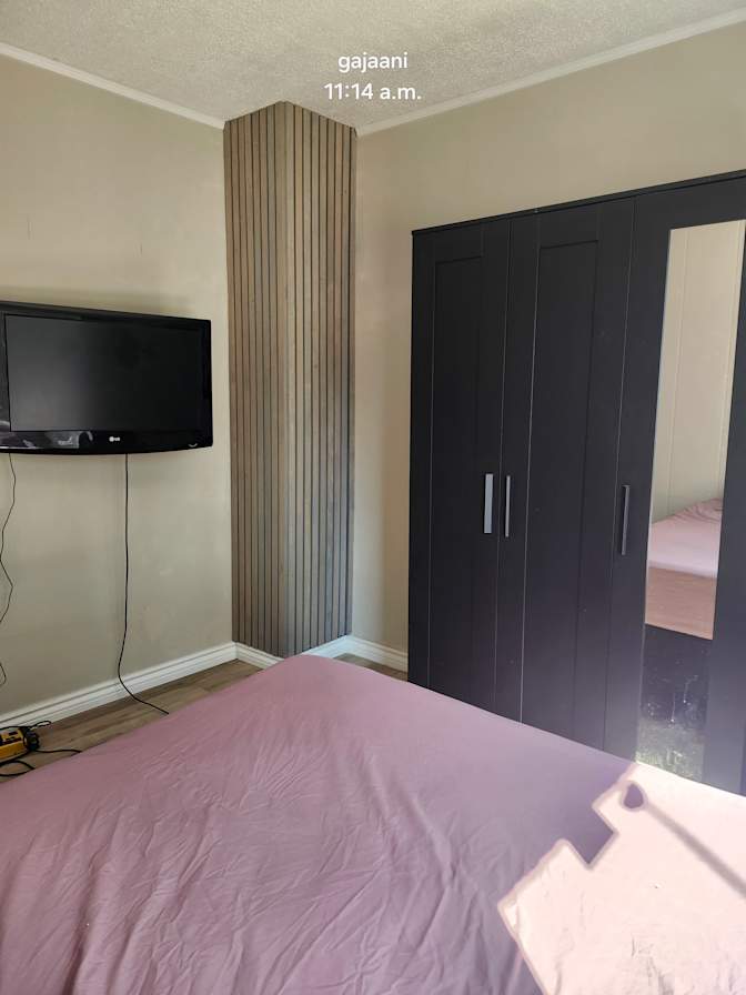 Kaj's room