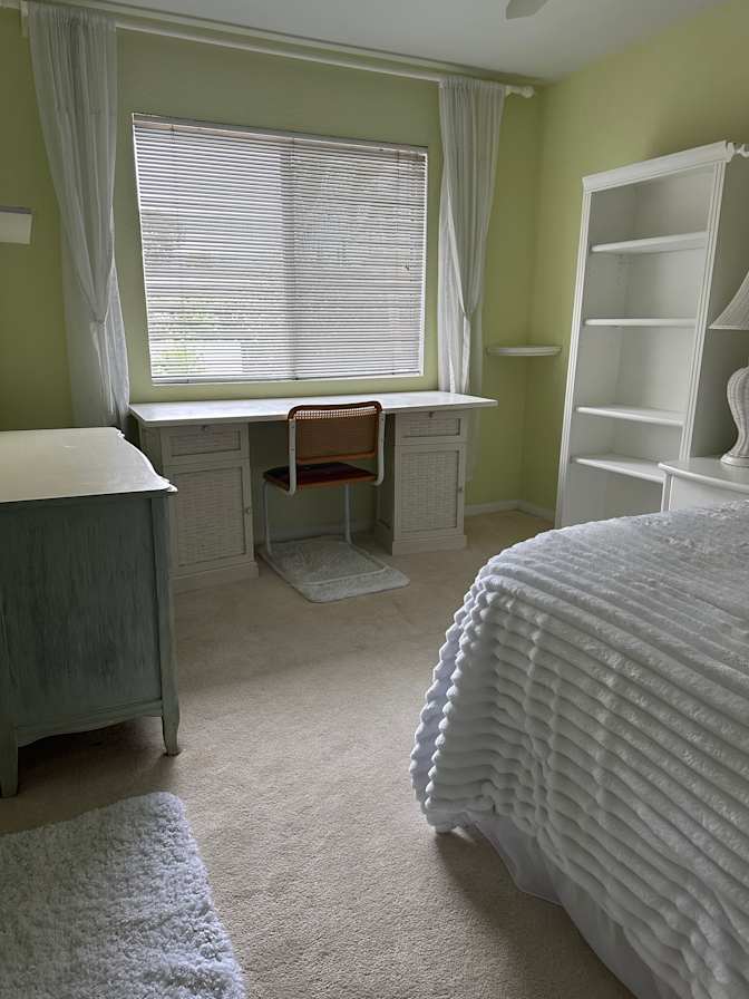 Aly's room