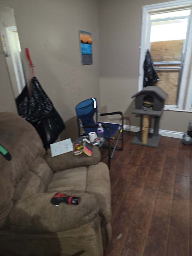 Adam Holmes's room