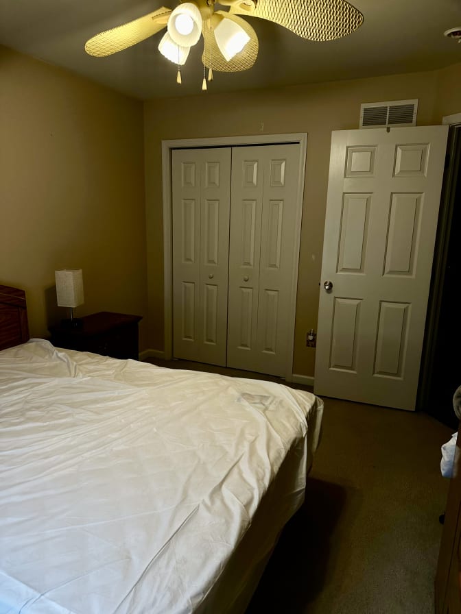 MARIA WRIGHT's room
