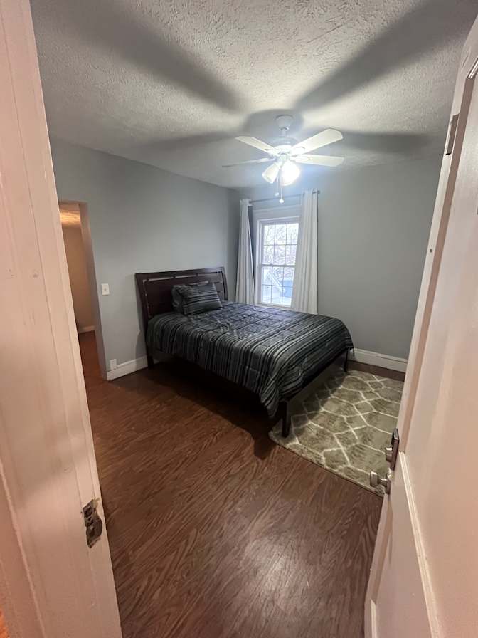 Off Campus's room