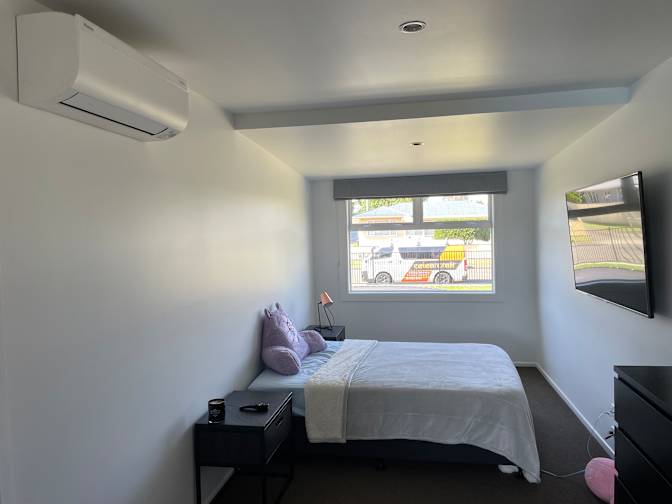 Diaan Coleske's room