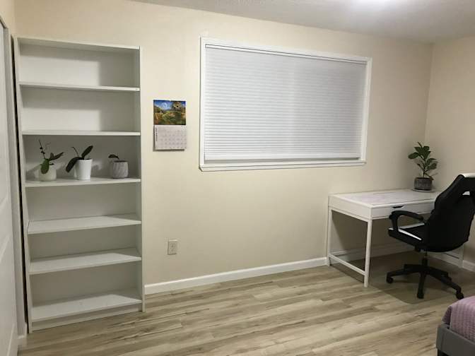 Gloria Lee's room