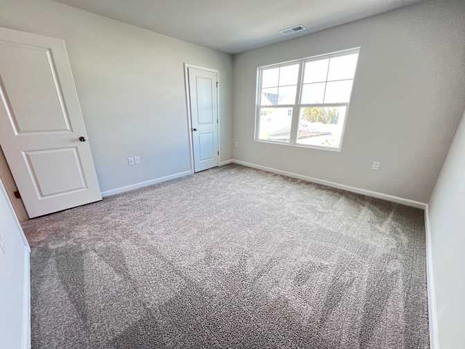 Alcove Rooms's room