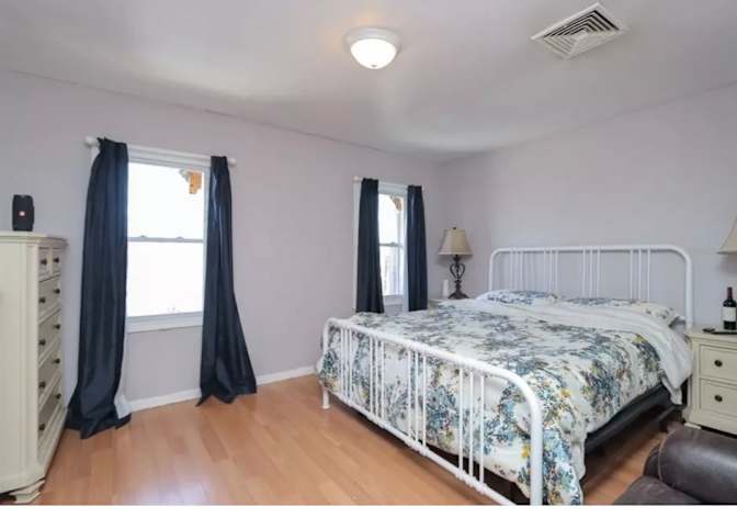 Omar's room