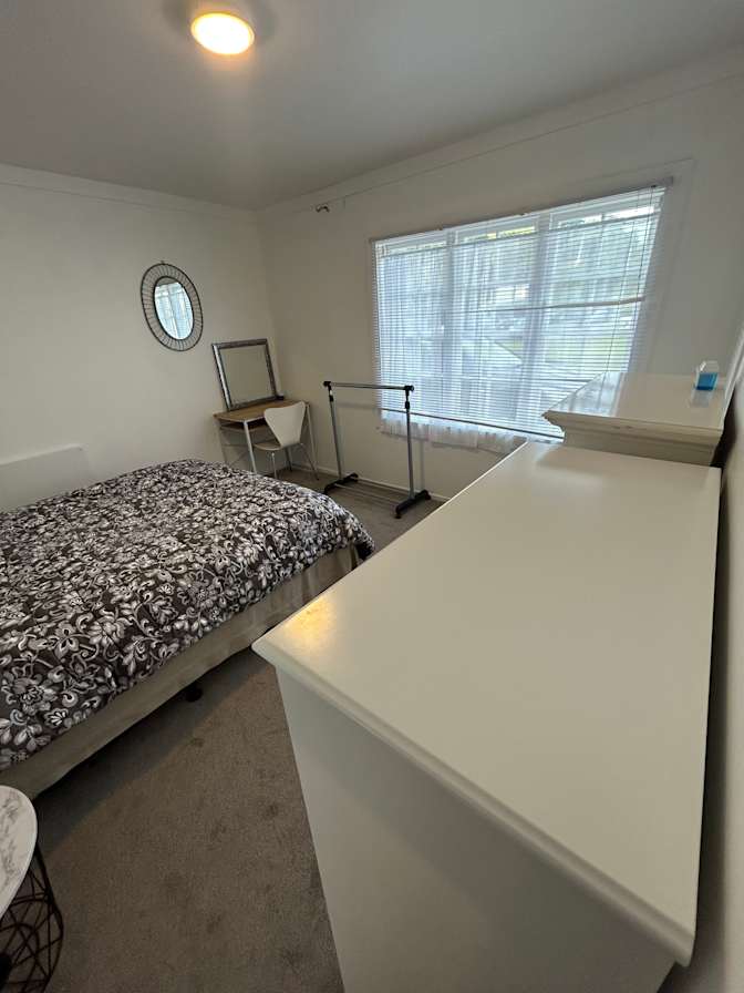 Grant's room