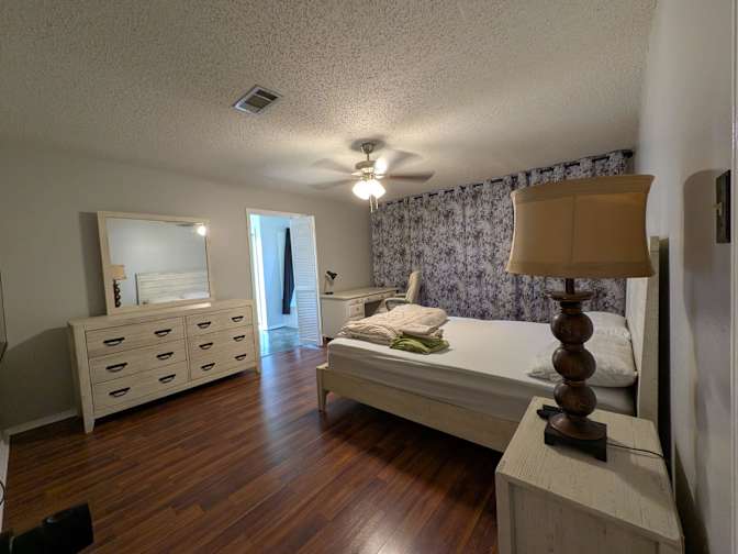 PadSplit's room