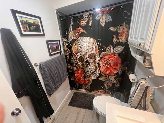 Kurtis's room