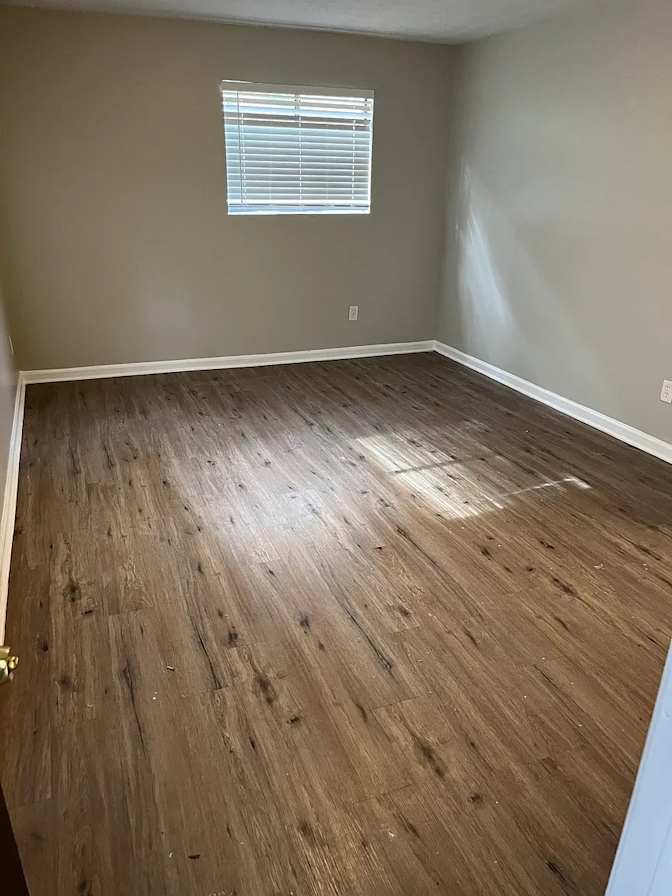 Alcove Rooms's room
