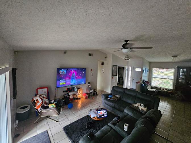 Dirk's room