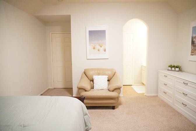 Jacqueline's room