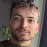 léo larionoff