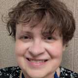 Erica L Dahlquist
