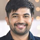 Dr Mohit