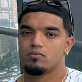 Mo