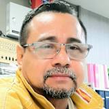 VICTOR B RIVERA