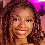 Alexa Livingtone