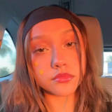Mia