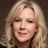 Jennifer M Restak