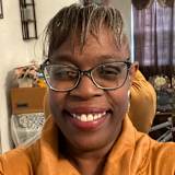 Evelyn C Foulks