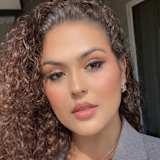 Julia Beatriz Fonseca