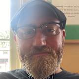 Andrew McLean