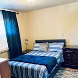 Professional.. Looking for roommate..