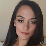 Elizabeth Uri