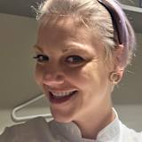 Nicole L Lewis