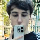 Tomas