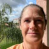 Evette Nowikowski