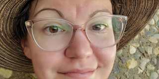 Dee