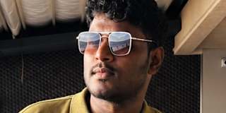 Vigneshawaran N