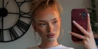 chloe