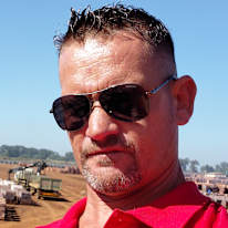 Theuns