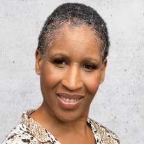 Iris  Smith