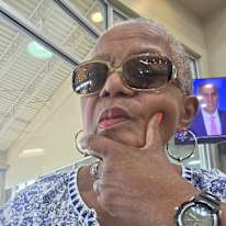 Rose M Williams