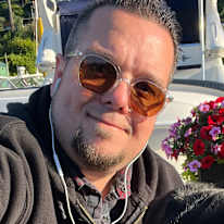 Justin Sutton