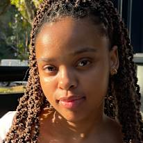 Sihle Dzai
