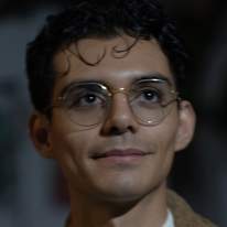 Juan Flores