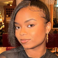 Lindsay Douge