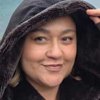 PAULA  TENZA