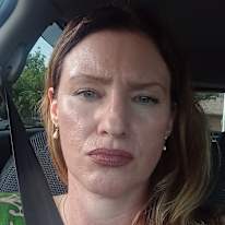 angela