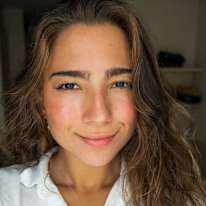 Catalina Bustos