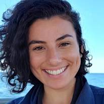 LAILA IGLESIAS COUTINHO ARNAUTH