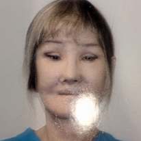 Lesley H Lee
