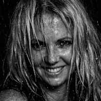 Ananda Roos